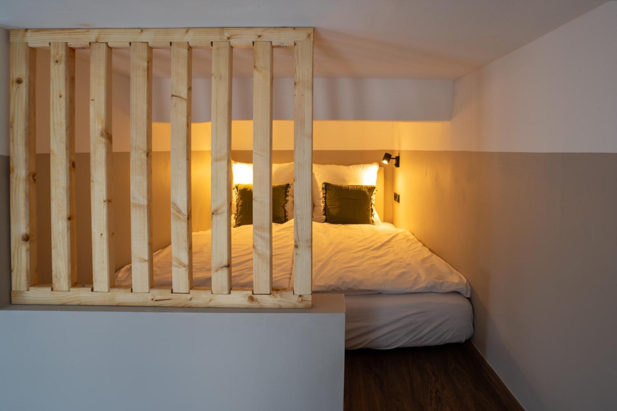 The Charming By Curt Suites Berlin Bagian luar foto