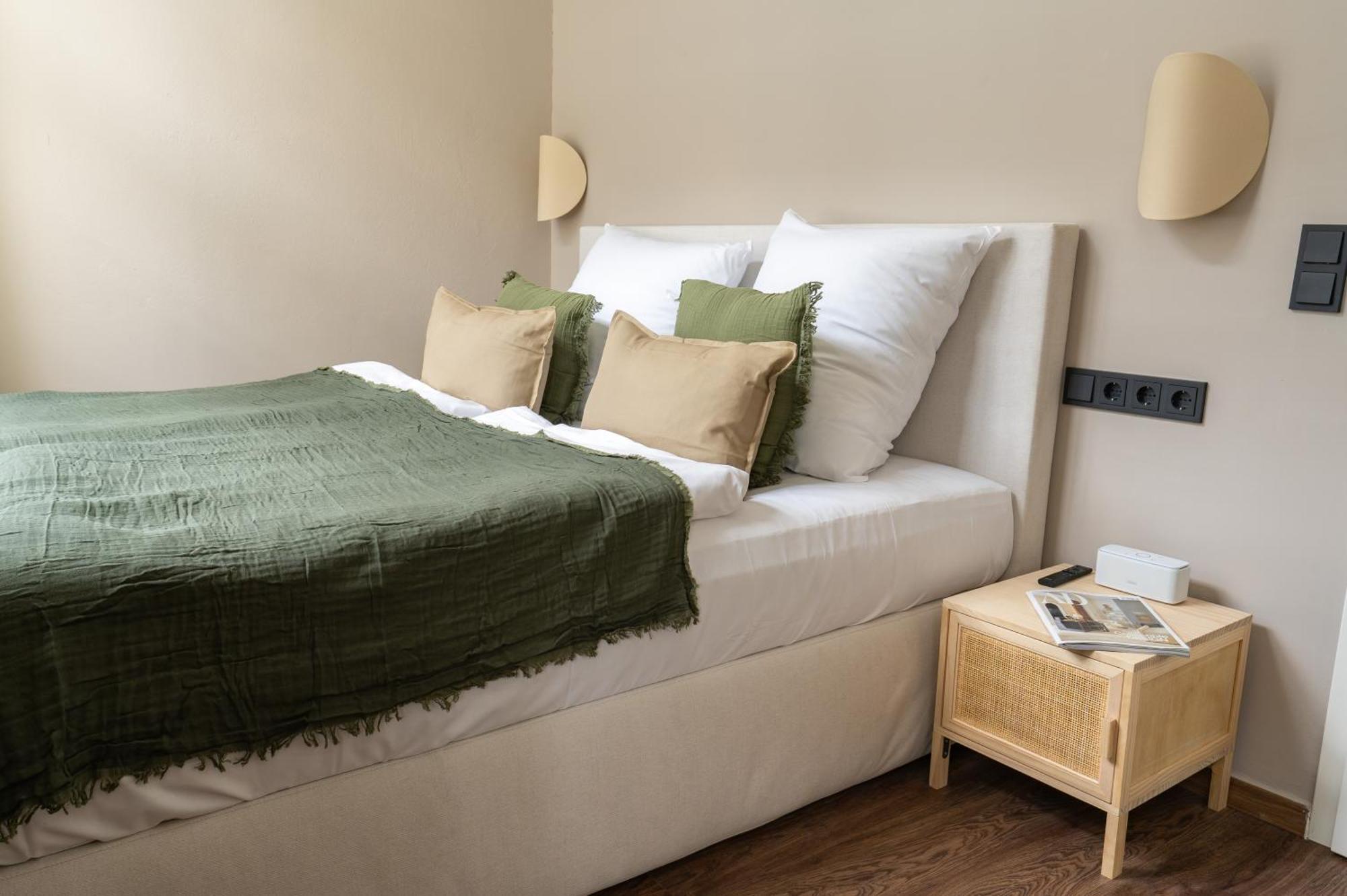 The Charming By Curt Suites Berlin Bagian luar foto