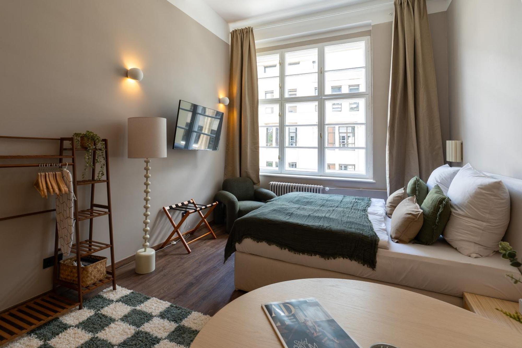The Charming By Curt Suites Berlin Bagian luar foto